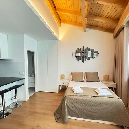 I Trindade - In The Heart - Metro Appartement